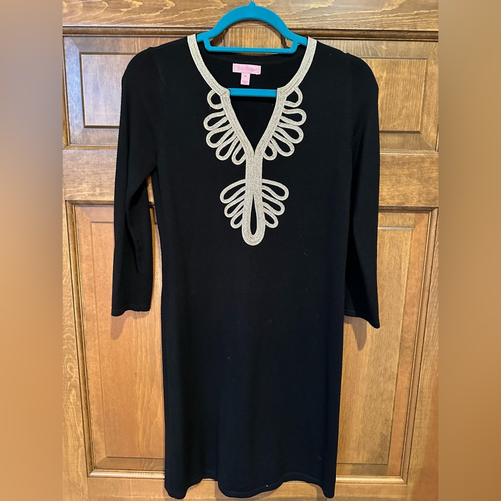 NWOT Lilly Pulitzer Devlin Merino Shift, white spots are just lint